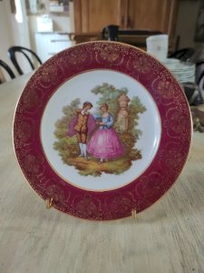 Assiette plate en porcelaine de Limoges France, Décor Fragonard