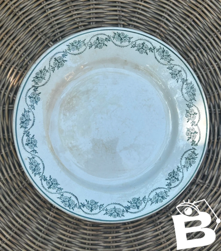 Assiette plate rétro vintage en Terre de Fer