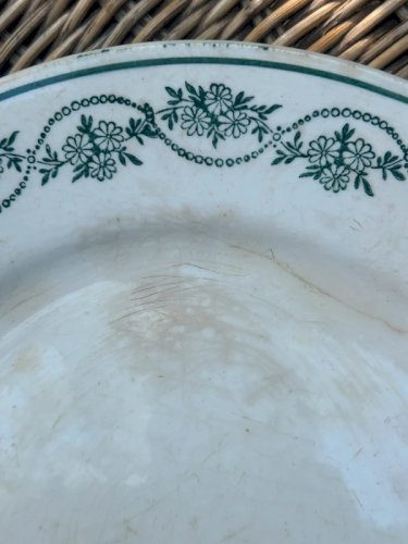Assiette plate rétro vintage en Terre de Fer
