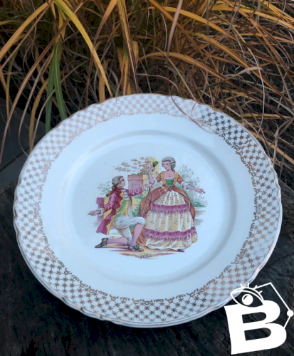 Assiette plate rétro vintage