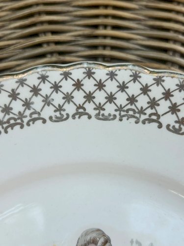 Assiette plate rétro vintage