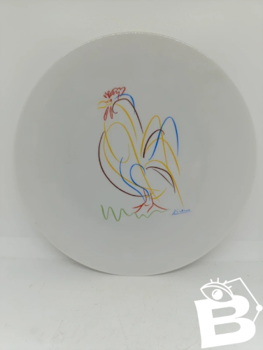 assiette porcelaie limoges E.c.p.l.p modele le coq par picasso  en bon etat