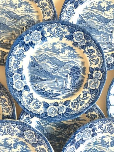 Assiettes à dessert anglaises Wedgwood