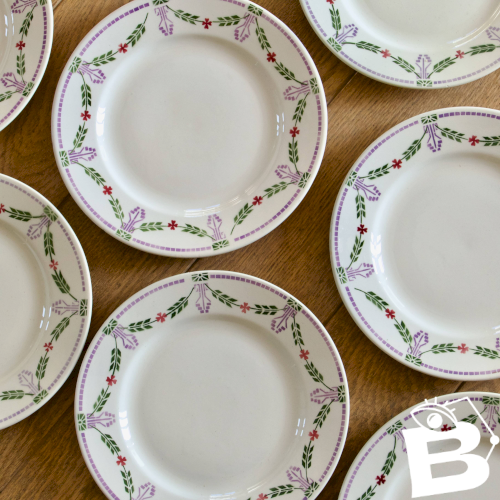 Assiettes à dessert de 1920 Emile Bourgeois Drouot Paris Noël