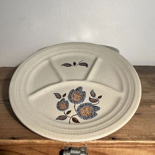 Assiettes à fondue vintage