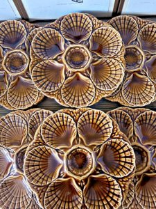 Brown Sarreguemines oyster plates, set of 6