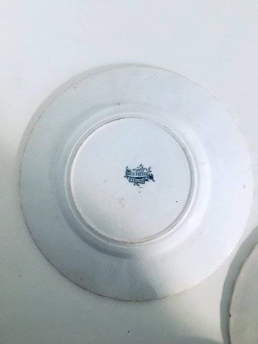 Assiettes anciennes Frères Boch