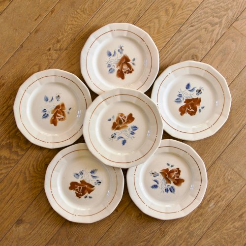 Assiettes anciennes XIXe signées Sarreguemines