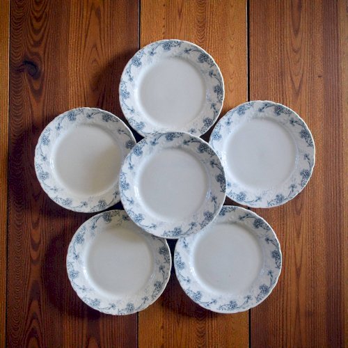 Assiettes anciennes XIXe terre de fer signées KG Luneville Kleber