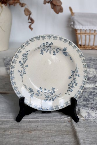 Assiettes creuses anciennes terre de fer ivoire et bleue - Manufacture de G
