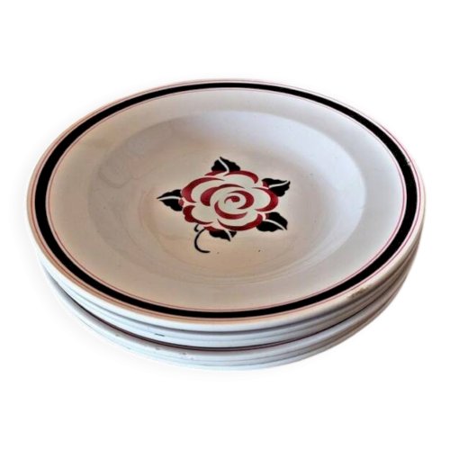 Assiettes creuses bordeaux et noir Sarreguemines, serice Noyon