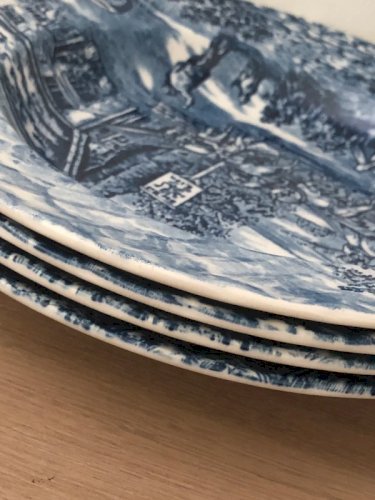 Assiettes creuses rétro vintage blanches et bleues en porcelaine England