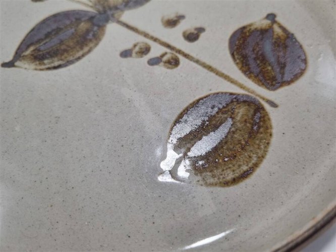 Assiettes en grès