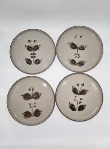 Assiettes en grès