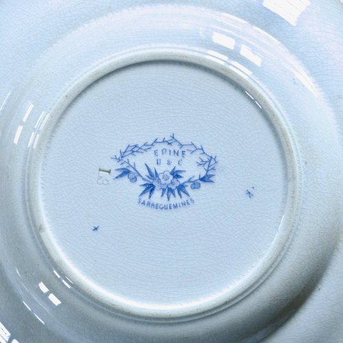Assiettes en terre de fer Sarreguemines Epine, XIXème s.