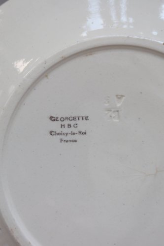 Assiettes plates antiques -  Choisy le Roi HBC -  Modèle Georgett