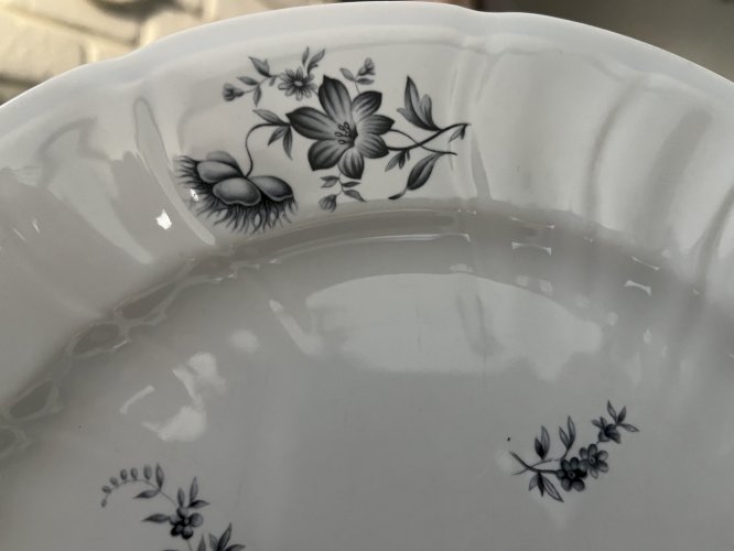 Assiettes plates Gien
