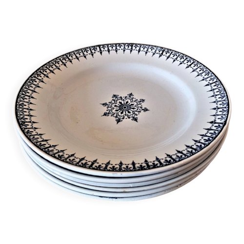 Assiettes plates Saint Amand en terre de fer bleue, service Primax