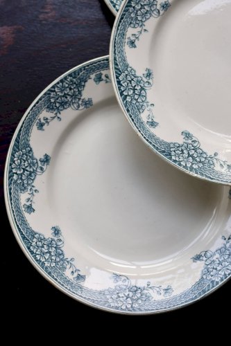 Assiettes plates vintage faïence Saint Amand Nouvelle Usine Céramique du No