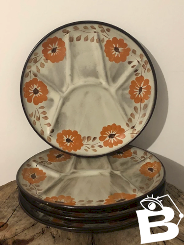 Assiettes vintage motifs fleurs oranges
