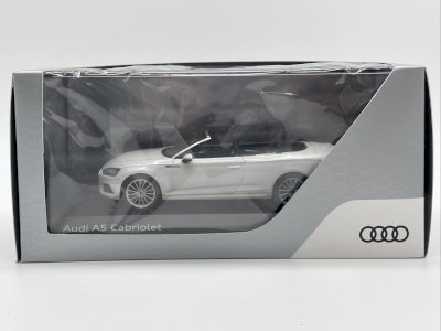 Audi A5 Cabriolet (2017) 1/43 Spark