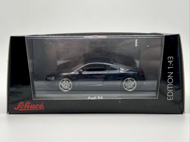 Audi R8 1/43 Schuco
