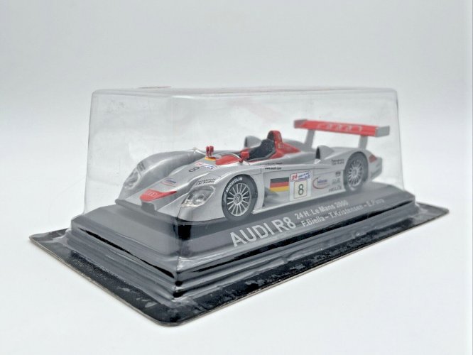 Audi R8 (2000) 24Heures du Mans