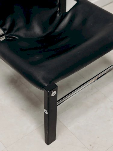 Auguste, l'ensemble de fauteuils et table basse Arkana N°6