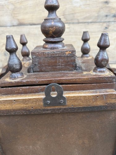 Autel en teck massif