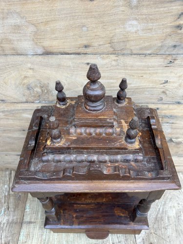 Autel en teck massif