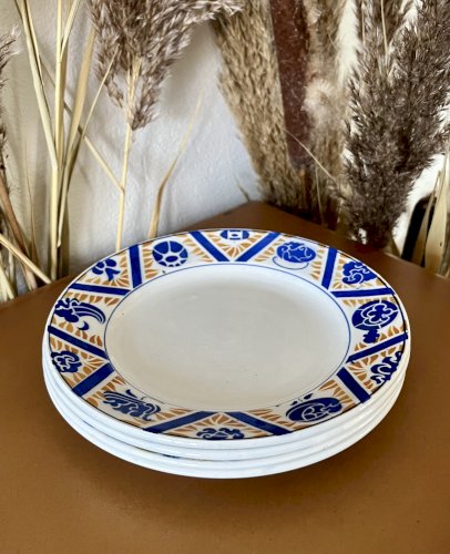 Authenticité - Lot n° 1 - 4 assiettes à dessert Canada - Moulin des Loups - Hamage - Orchies 