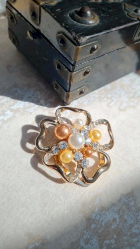 avec perles & strass