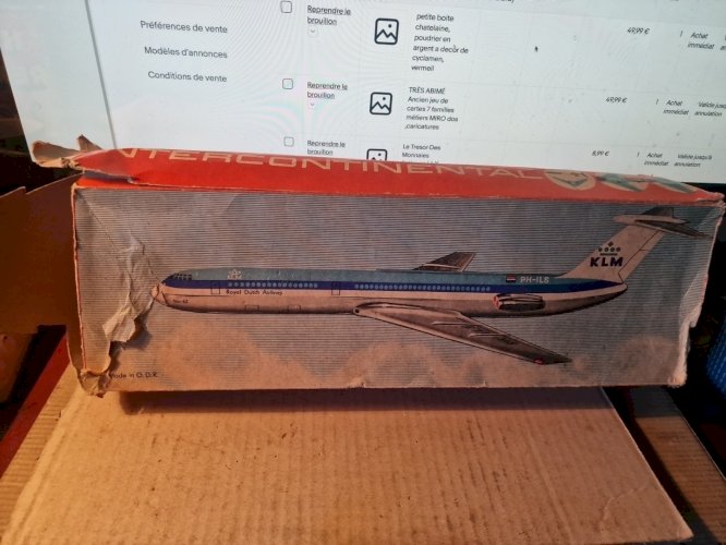 Avion en tôle Intercontinental CA-ILS  62-741