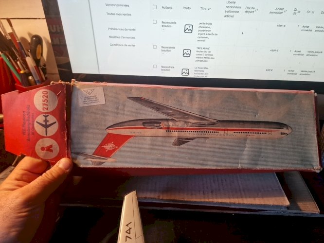 Avion en tôle Intercontinental CA-ILS  62-741