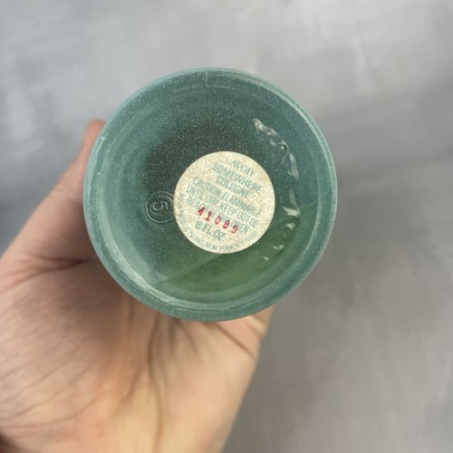 AVON flacon bouteille de collection AVONSHIRE  6 fl oz plein