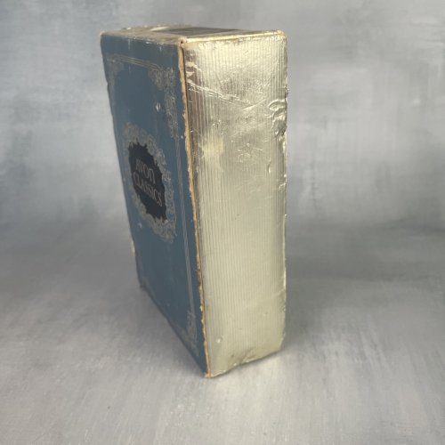 AVON flacon bouteille de collection BOOK CLASSICS TRIBUTE  6 fl oz plein