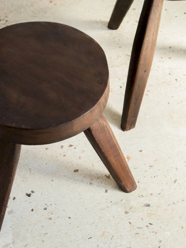 Axel, le tabouret bas en teck N°485