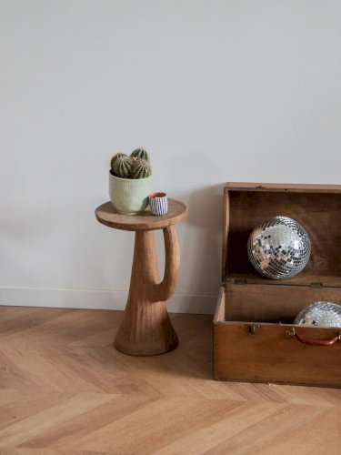 Axel, le tabouret en bois exotique N°528