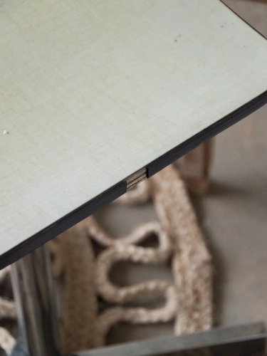 Axel, le tabouret en formica N°64