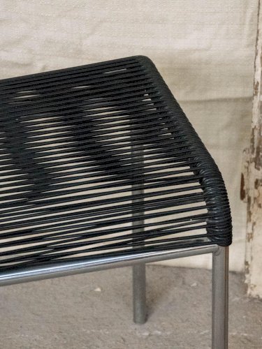 Axel, le tabouret en métal N°548