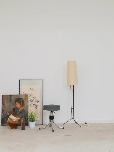 Axel, le tabouret en métal N°84