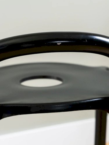 Axel, le tabouret en plastique N°435