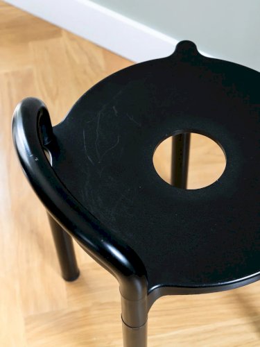 Axel, le tabouret en plastique N°436