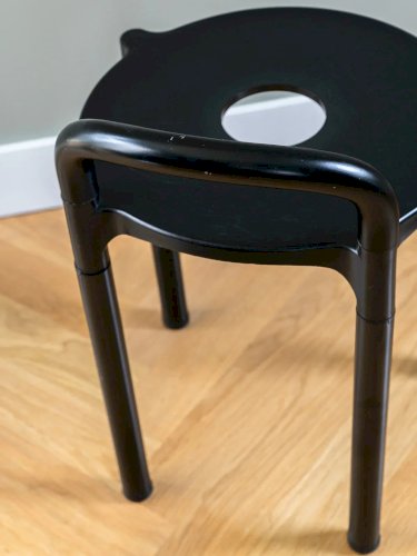 Axel, le tabouret en plastique N°436