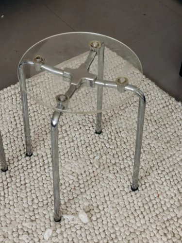 Axel, le tabouret en plexiglass N°463