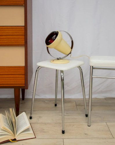 Axel, le tabouret en skaï et chrome N°586