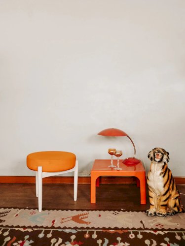 Axel, le tabouret orange N°114