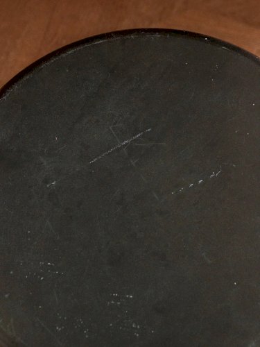 Axel, le tabouret rond en bakélite N°525