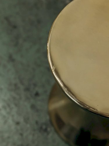 Axel, le tabouret tam-tam doré N°516