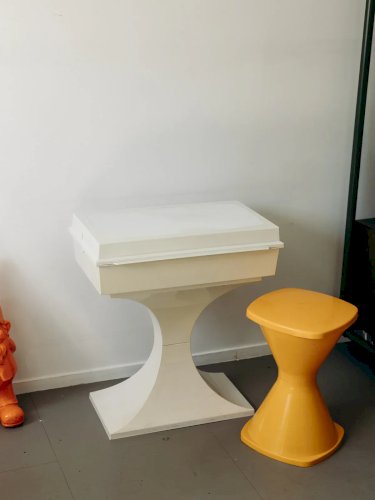 Axel, le tabouret tam-tam N°464